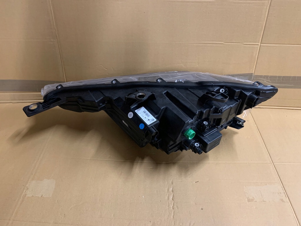 фото №12, Nowa org лампа maserati levante full led eu комплектна ліва 6701527220