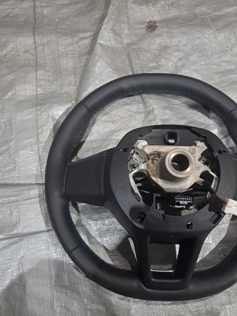 фото №8, Renault zoe ii воздуховод кожа