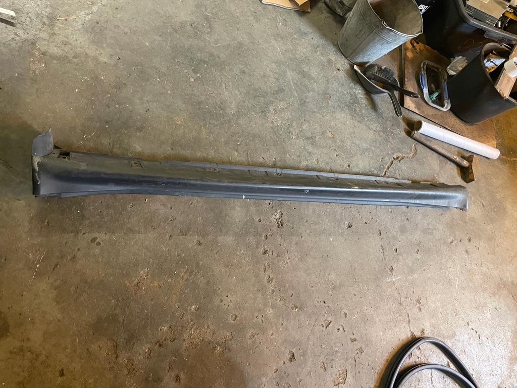 фото №1, Juke f15 молдинг поріг накладка поріг права