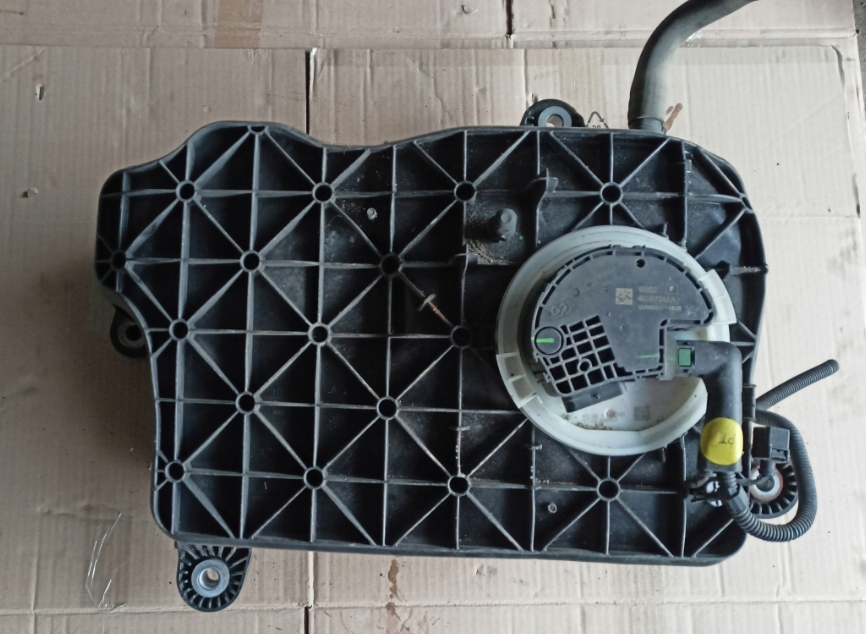 фото №1, Бак adblue porsche panamera 971