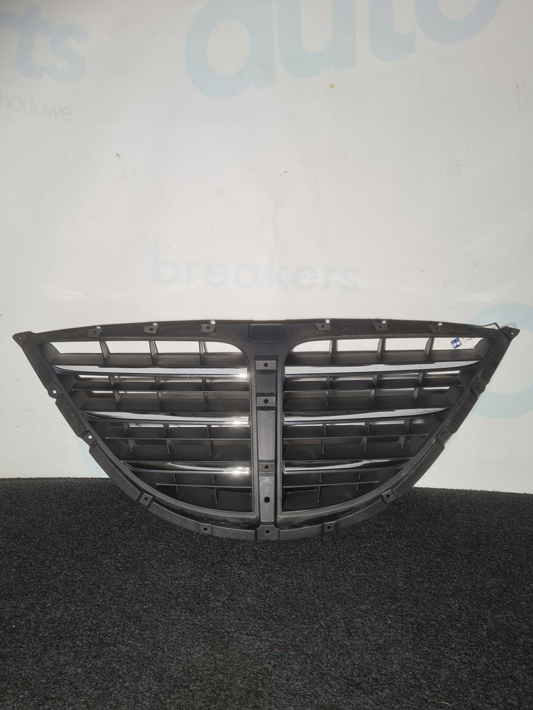 фото №1, Решітка радіатора решітка радіатора ssang yong rodius 7945121010