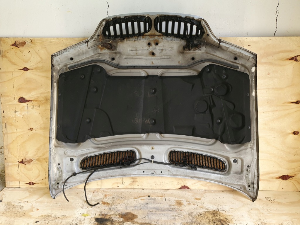 Bmw x5 e53 рестайлінг  решітка радіатора решітки радіатора капот кришка двигуна Ціна