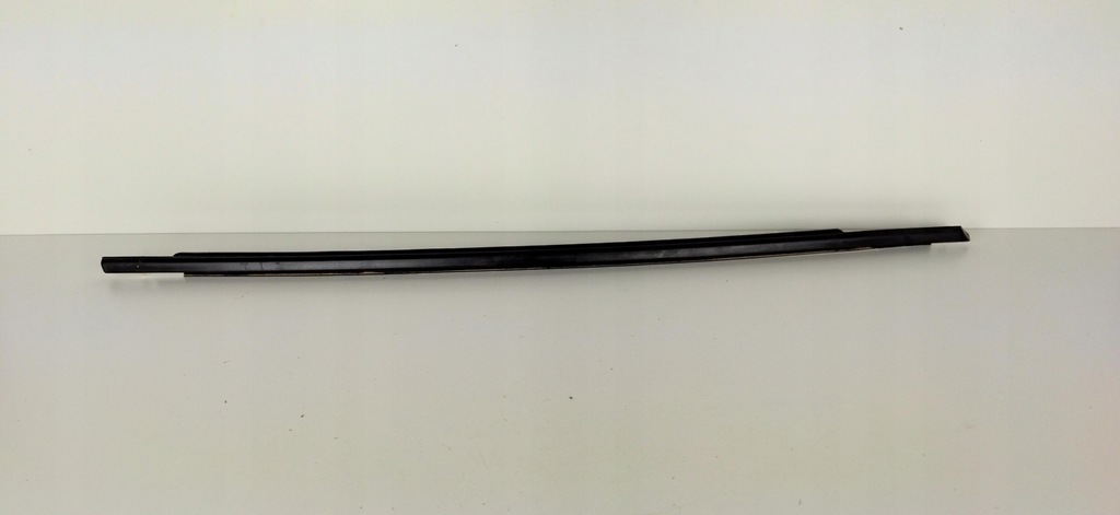 фото №1, Volvo s90 v90 ii молдинг стекло дверь правый перед