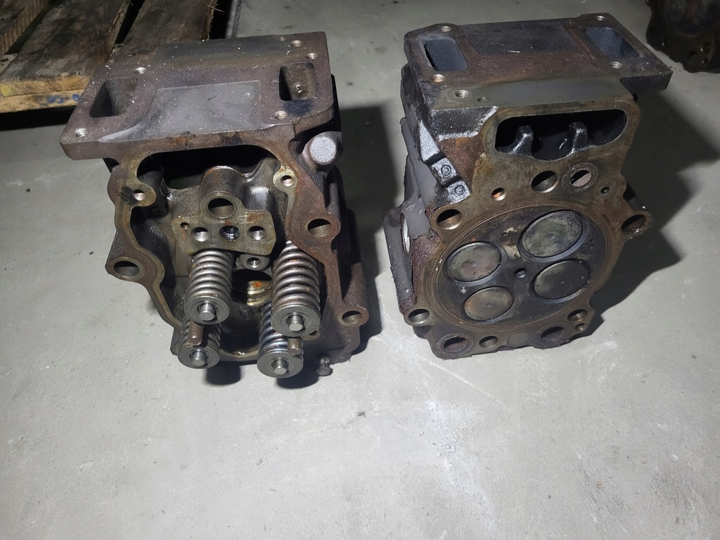 фото №1, Головка двигателя scania r 4 124 dc 1102 1448282