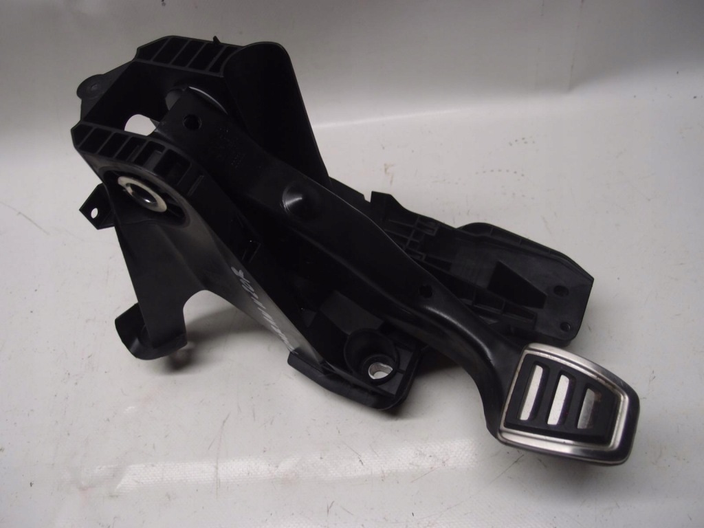 фото №9, Педаль гальма vw touran 2.0 tdi 5q1721058eg