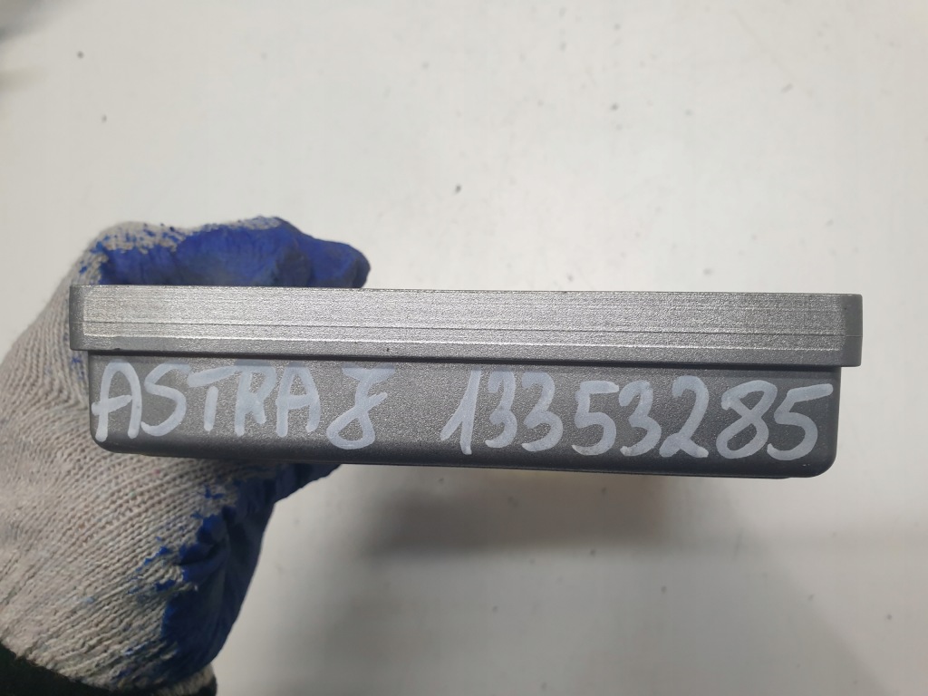 Модуль bluetooth opel astra j 13353285 в Украине