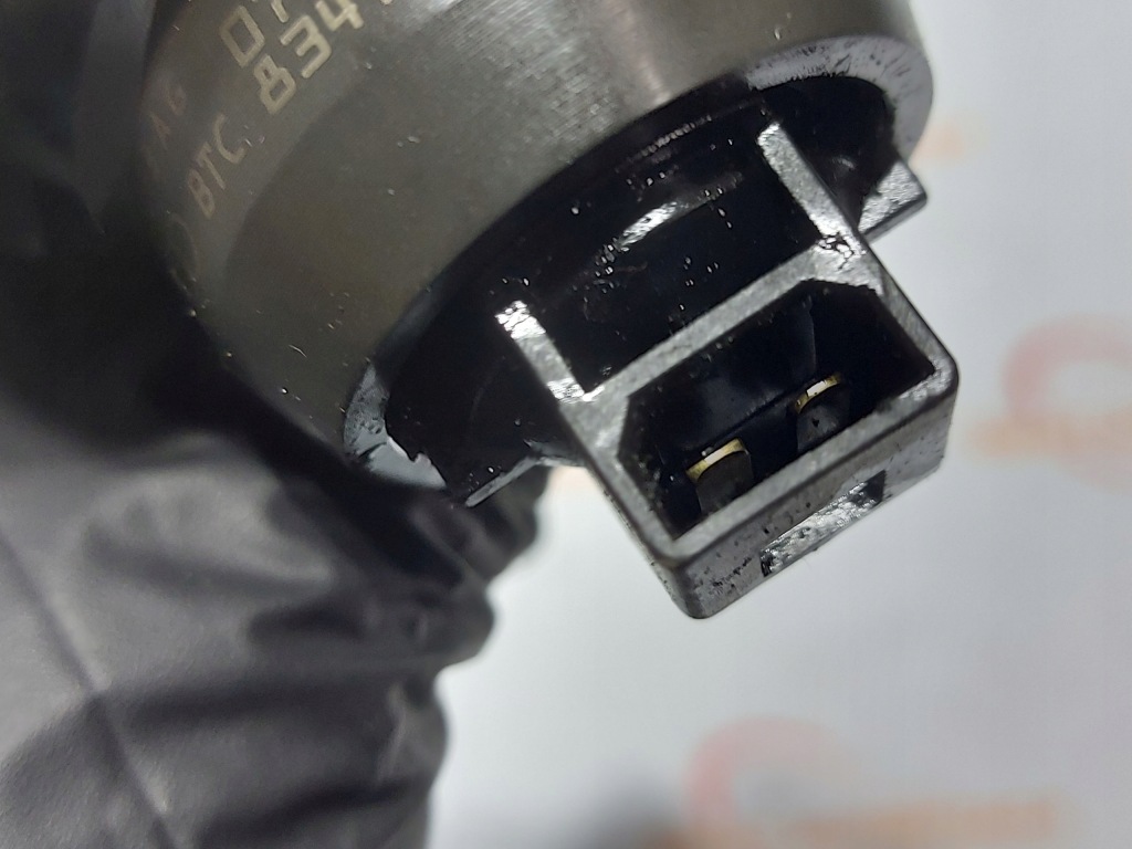 Skoda seat vw audi 1.9 tdi насос-форсунка 038130073ag Зі Шроту