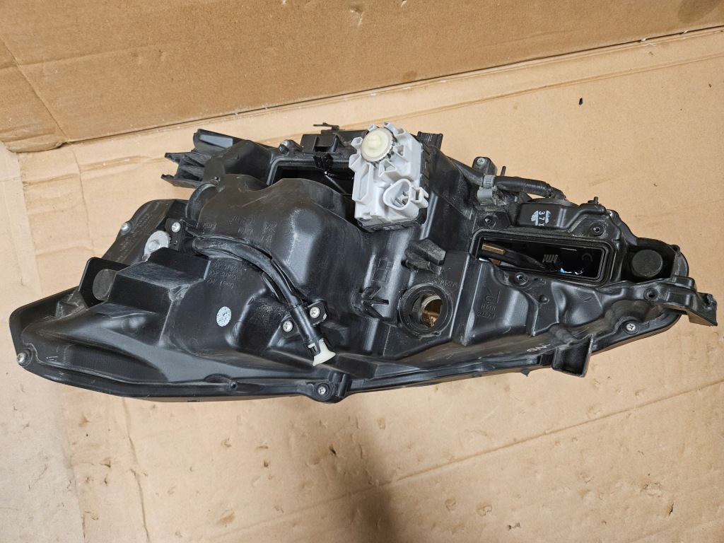 Lexus is 3 2013-2016 200t 300h full led правый фара фара в Украине