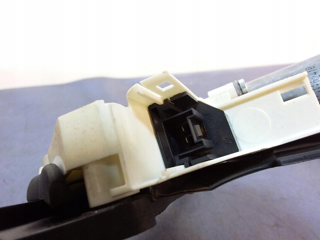 фото №5, Audi a8 d4 подъемник стекло задняя левый 4h0839461c