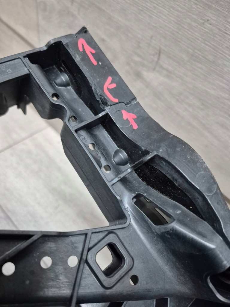 фото №12, 11619. audi q4 e-tron усилитель pas перед 89a805594b