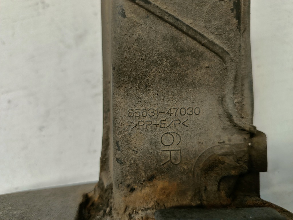 фото №5, Бризковик захист задня правий 65631-47030 toyota prius ii