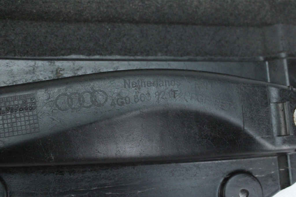 Оригинальная накладка плита под двигатель audi a7 c7 4g0863821f с Разборки