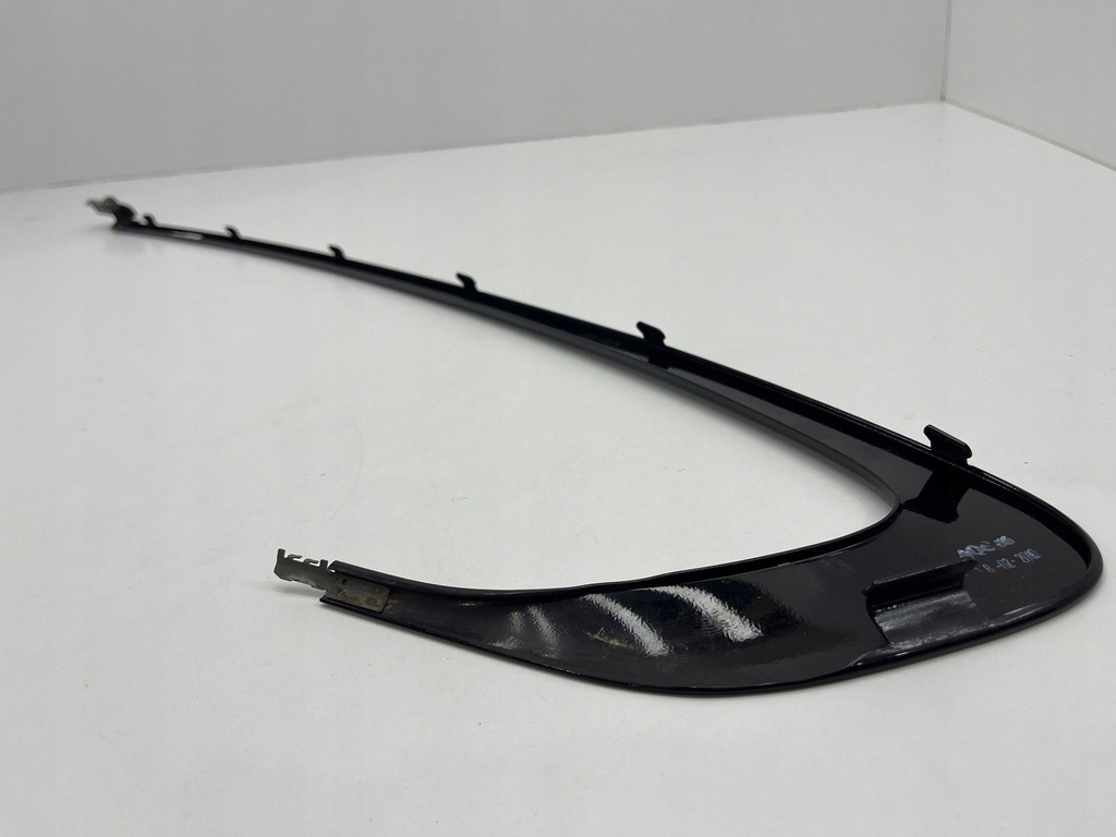 фото №8, Молдинг стекло боковой правая сторона bmw 4 f32 f33 2019 бензин 135kw