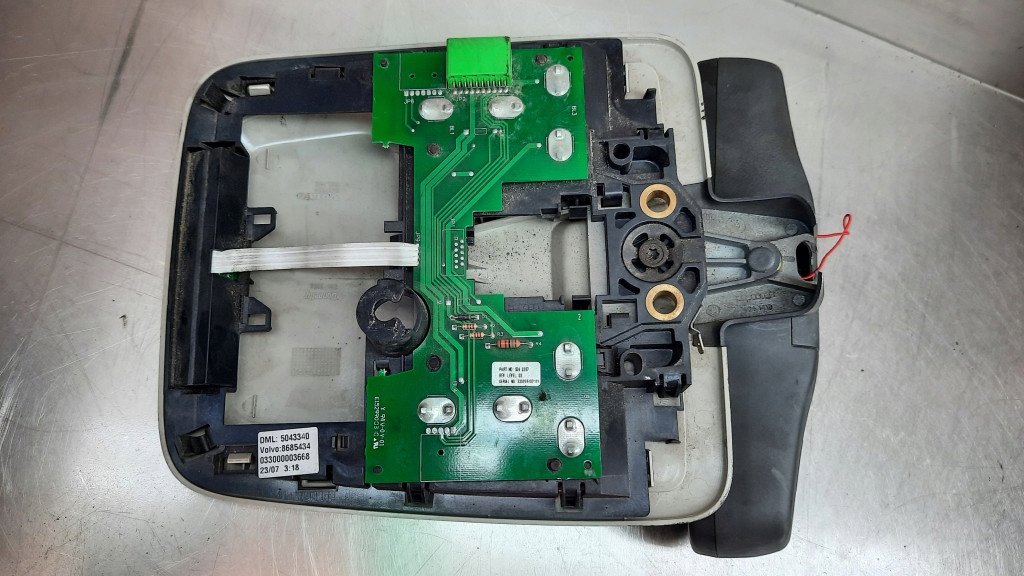 фото №8, Подсветка салона зеркало заднего вида панель volvo s60 v70 ii xc90