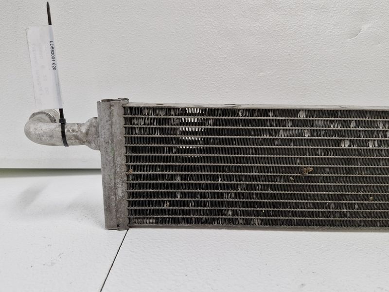 Renault trafic 3 3 vivaro b 2.0 dci додаткова радіатор води ld582001 Ціна