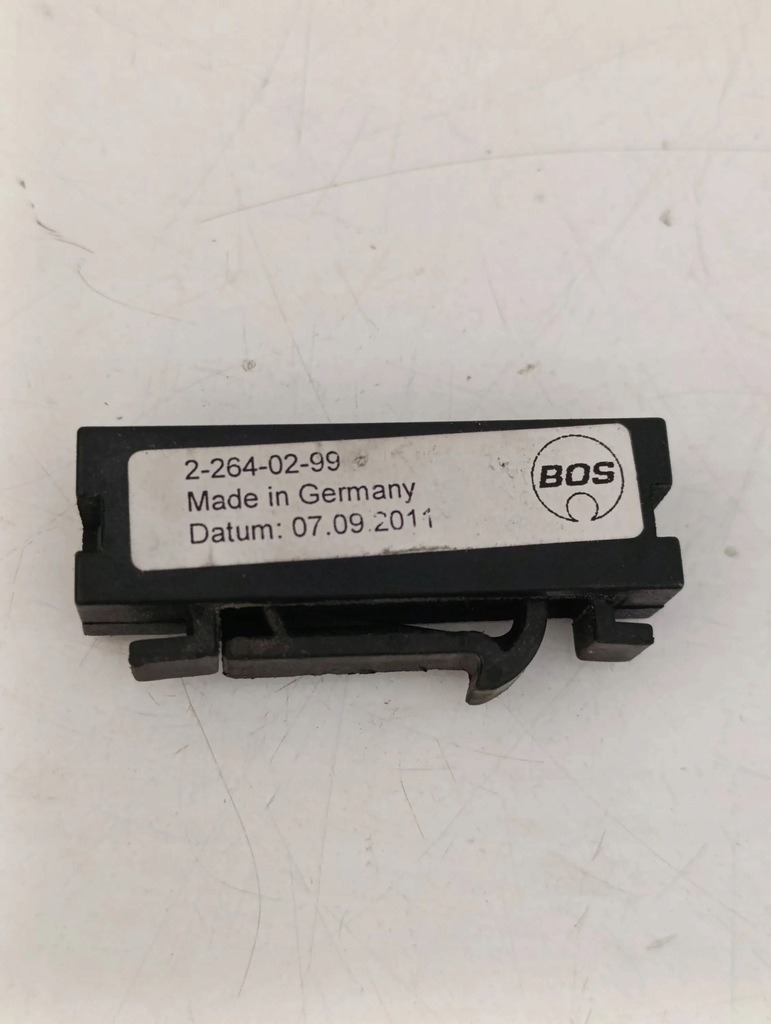 фото №1, Opel insignia a 2015 елементи кріпильні 22640299