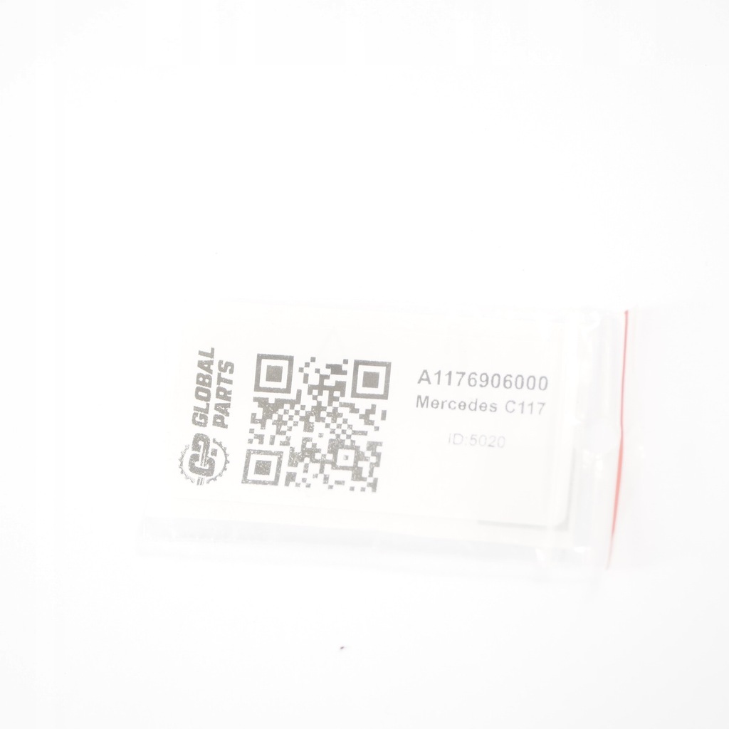 фото №13, Mercedes c117 защита правый задняя czarna a1176906000