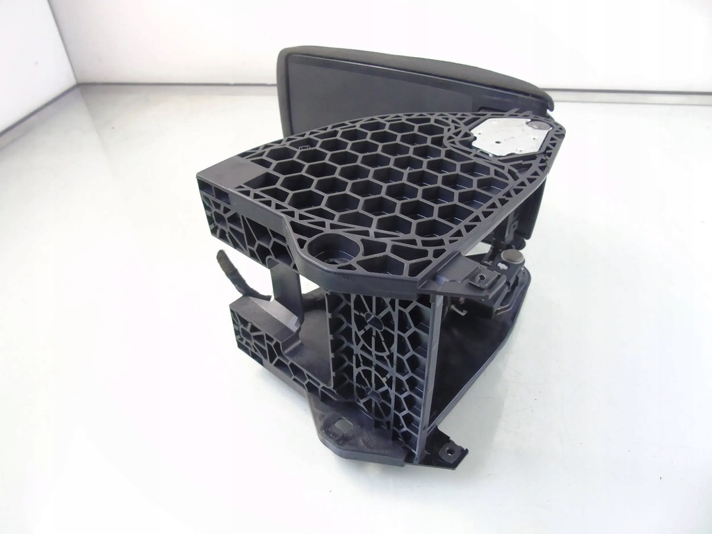 фото №7, Підлокітник skoda superb ii lift 3t0864207e