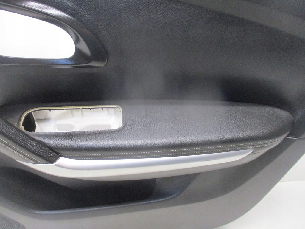 фото №3, Обивка дверь правый перед renault kadjar