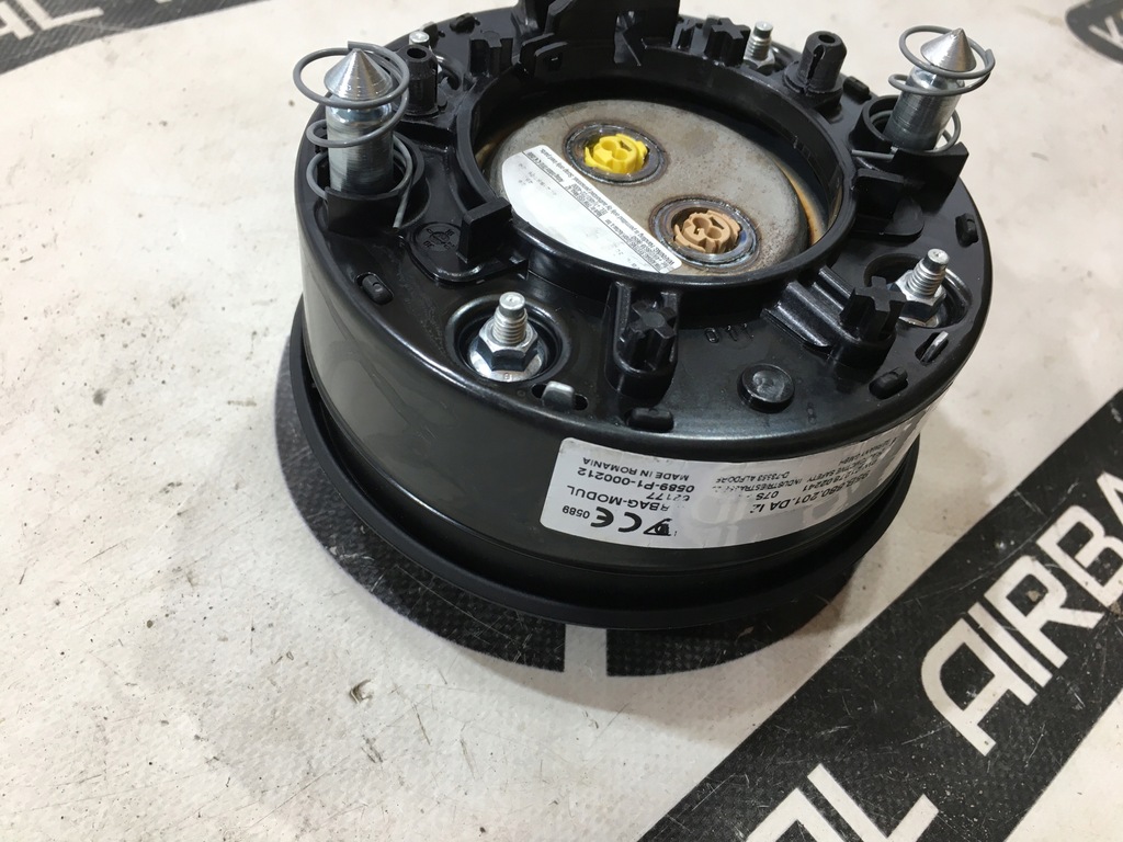 фото №8, Porsche taycan lift подушка безопасности подушка водителя оригинал демонтаж