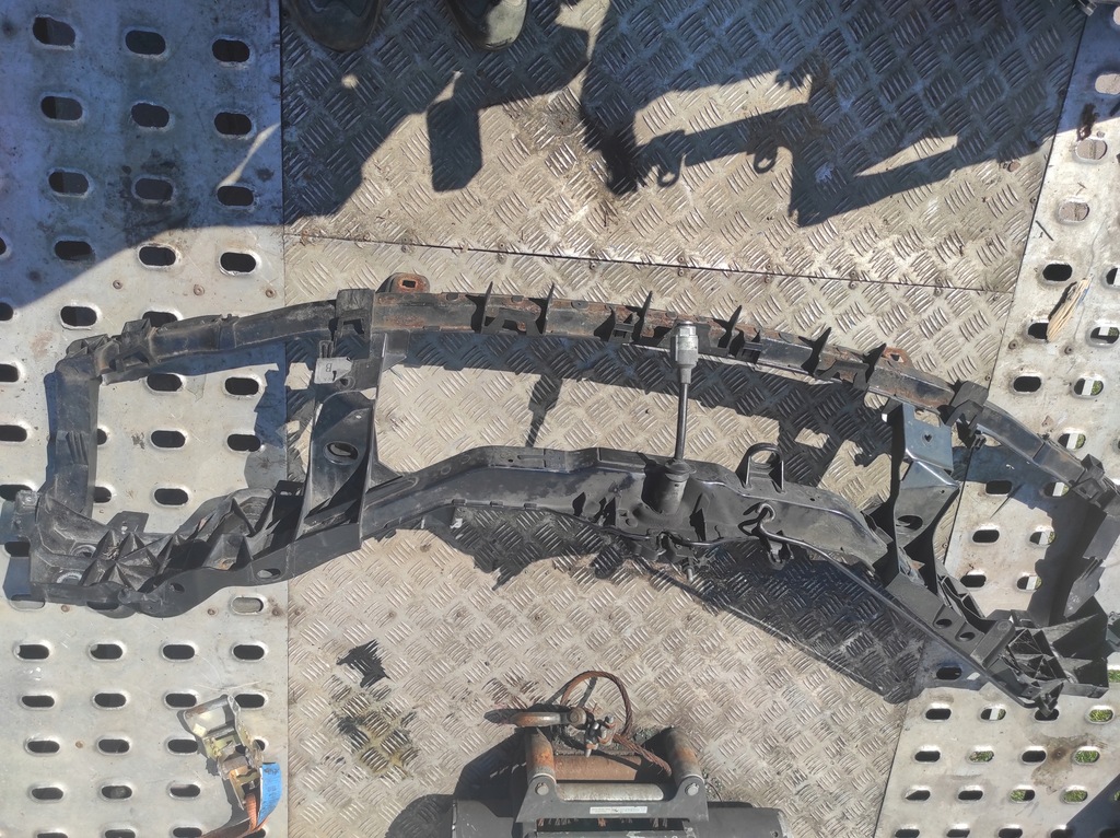 фото №1, Pas передний ford focus mk2 4m51-8b041