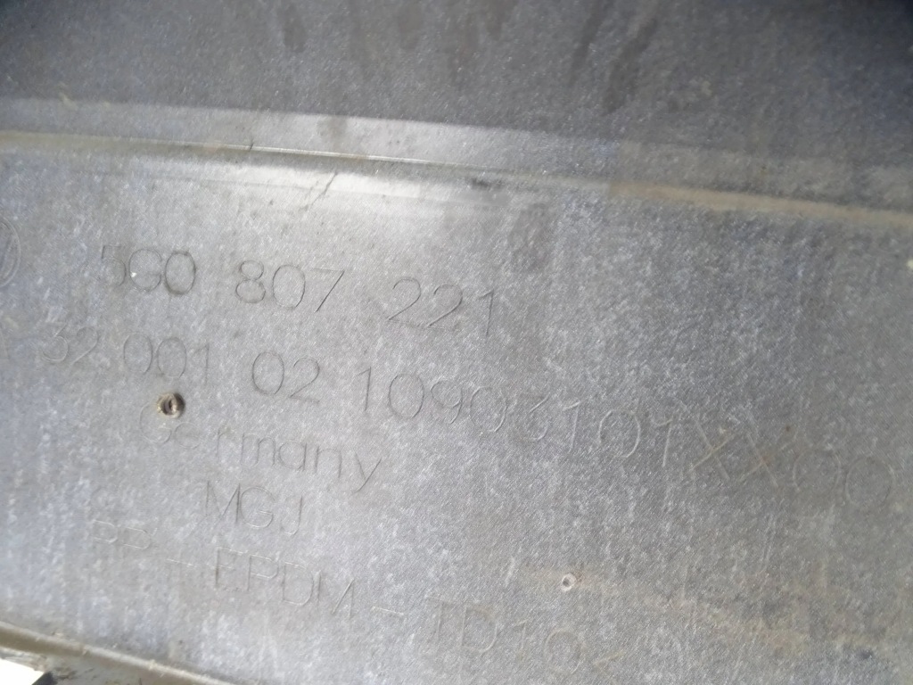 фото №8, Бампер перед передній vw golf vii 7 12-17