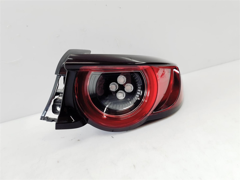 фото №3, Mazda 3 iii bp хэтчбек 19r+ правая лампа задняя led