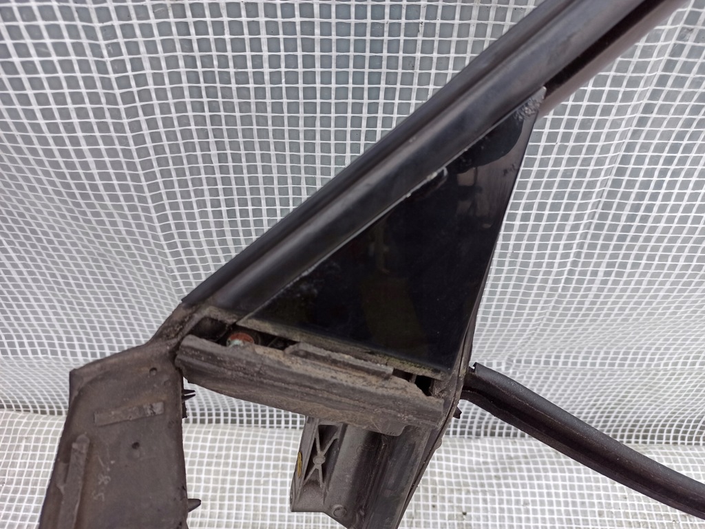 фото №3, Audi a8 d3 long рамка дверь правый задняя задняя правая