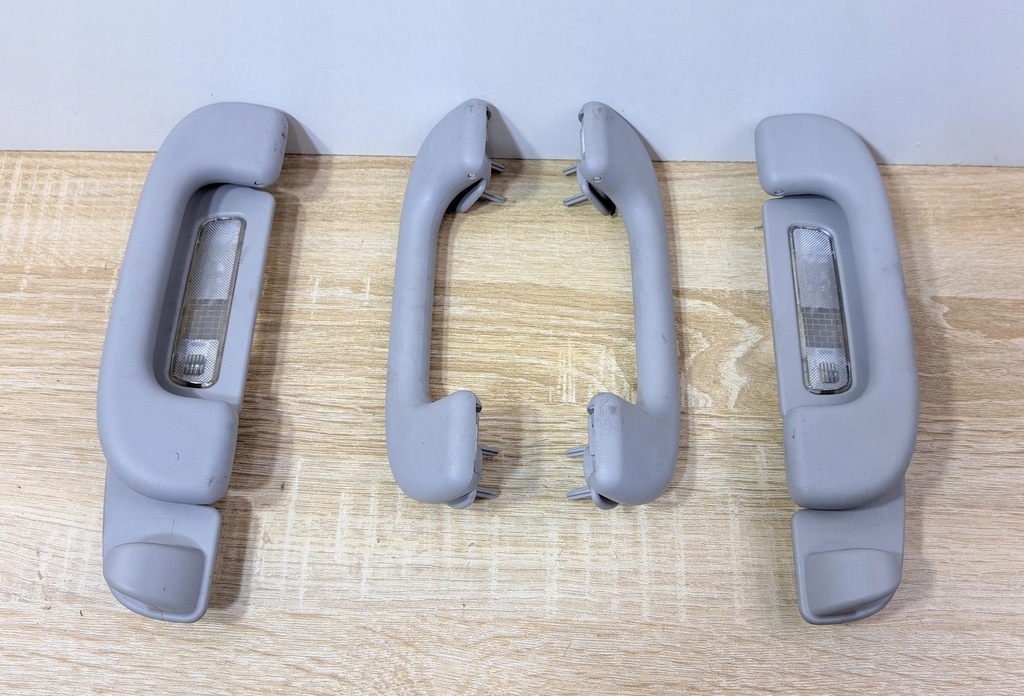 фото №1, Ml w164 ручки тримачі ліхтарі стельовий комплект