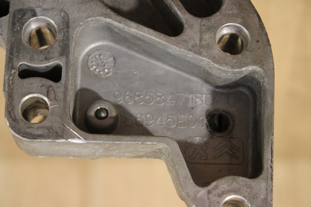 фото №4, Подушка двигуна peugeot 508 i 2.2 hdi