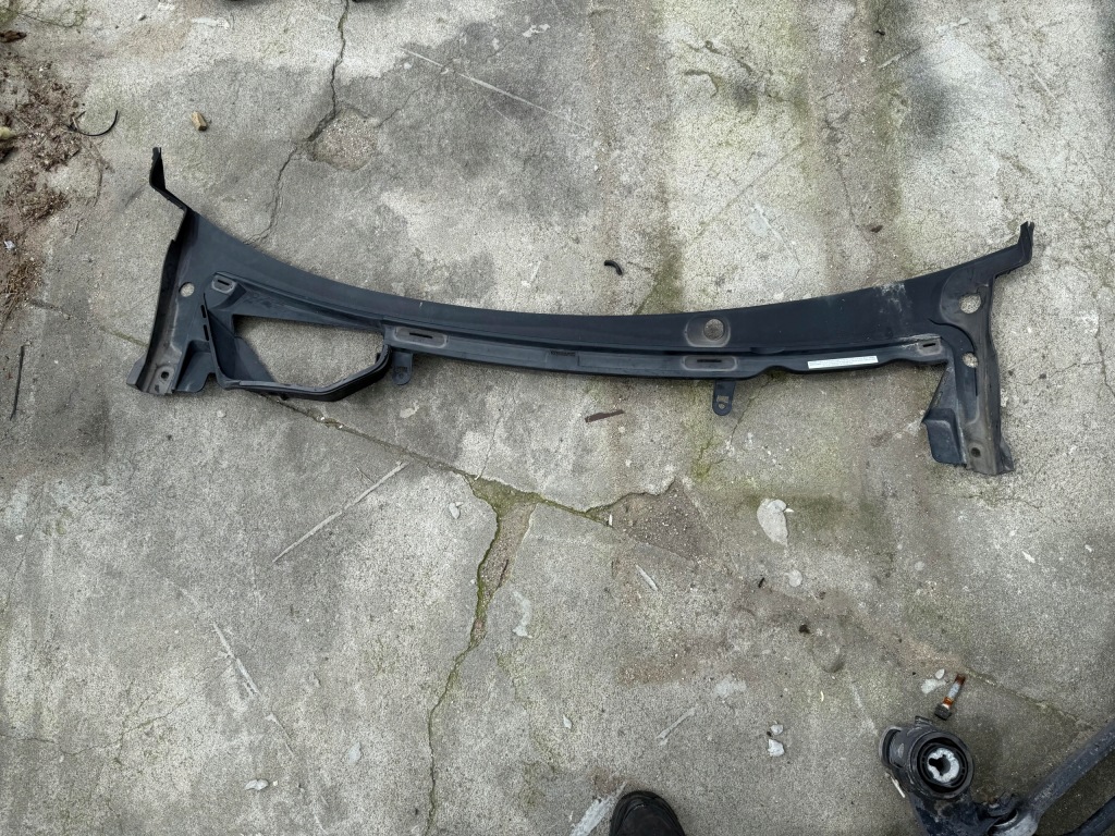 Купити Жабо tesla model s 1008976-00-f