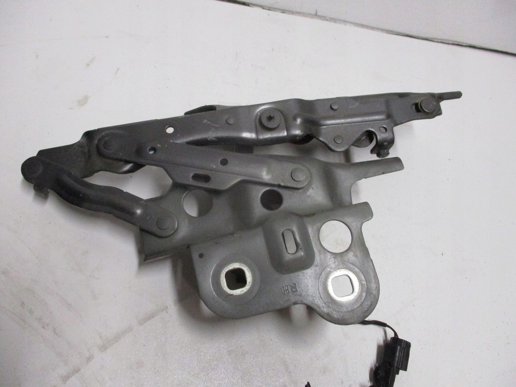 фото №8, Петля петли капот jaguar e pace пиротехнический