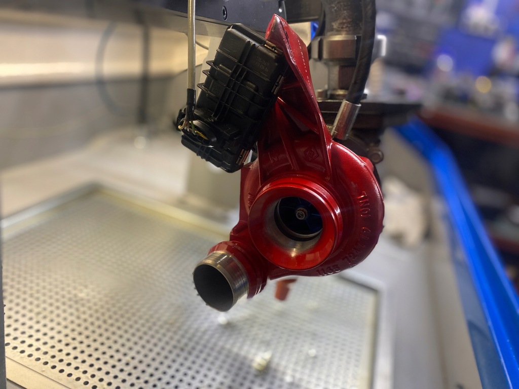 фото №10, Турбонагнетатель турбина e60 bmw 525 530 730 3.0 d 231 235 km 758351