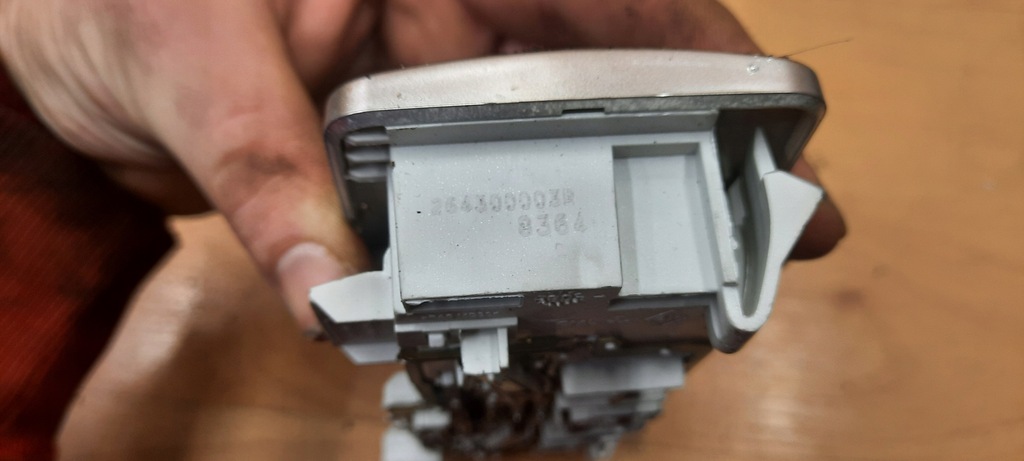 фото №2, Лампа освітлення салону renault laguna iii