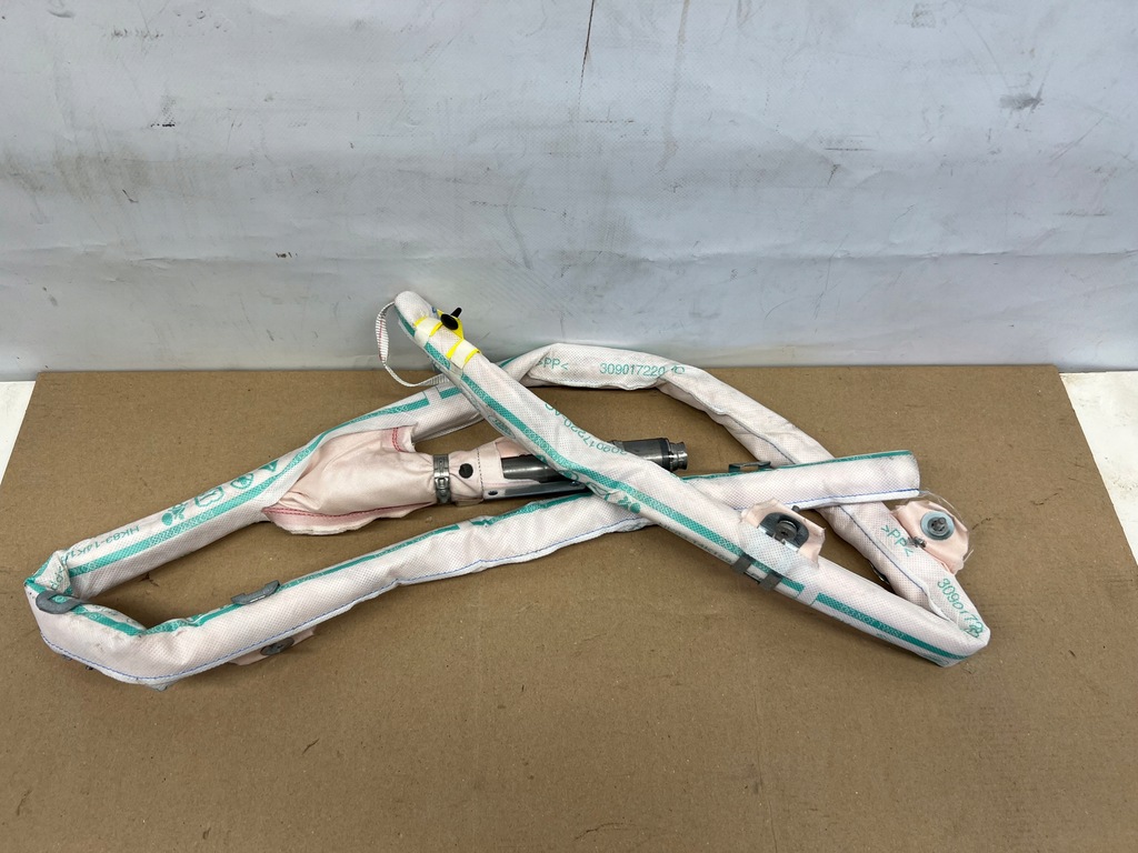 фото №1, Range rover velar шторка безопасности воздушная правая