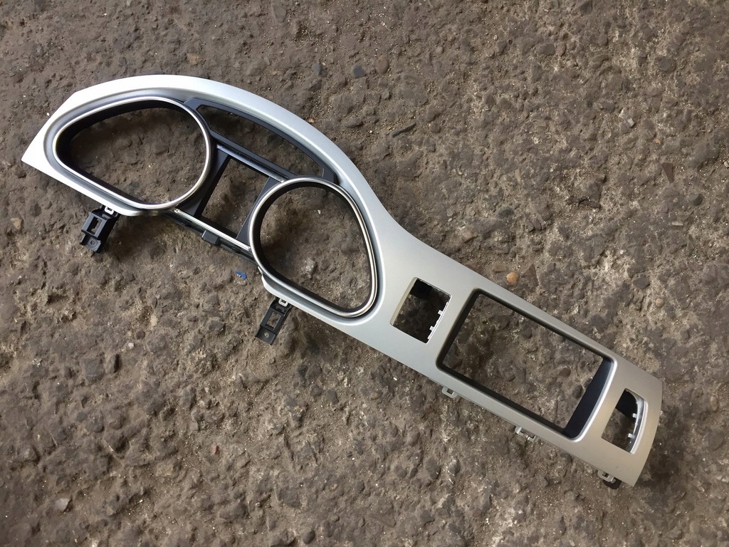 фото №1, Audi q7 4l рамка корпус спидометра 4l18577115l