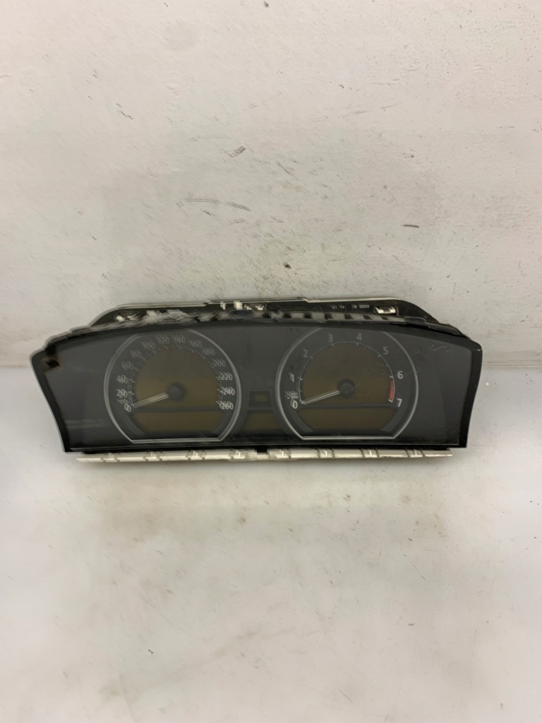 фото №1, Счетчик приборная панель 88311329 bmw