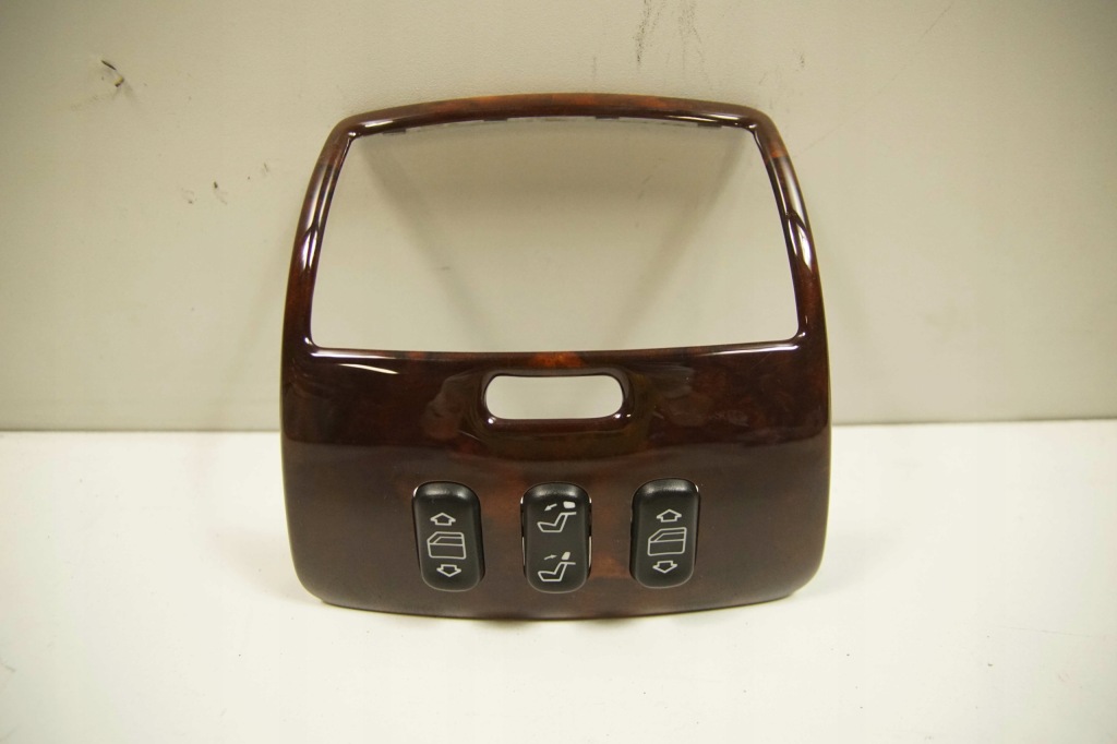 Купить Декор обдув задний  k731 гайка mercedes cl w215