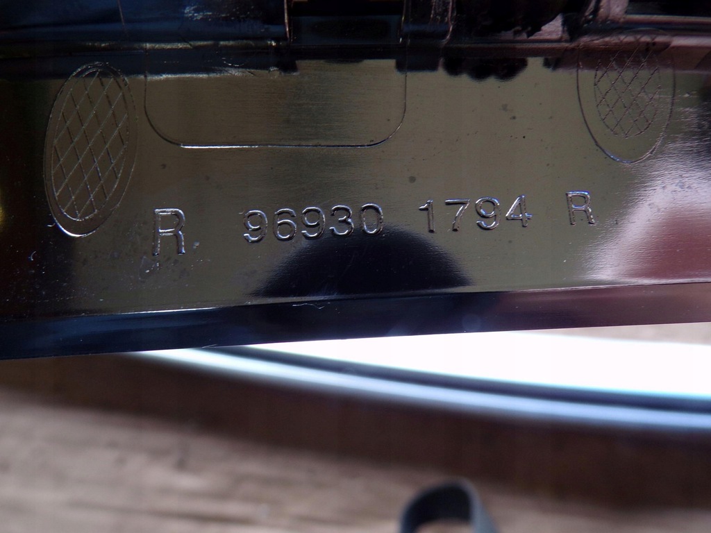 фото №8, Dekor туннель 969311987r 969301794r megane iv