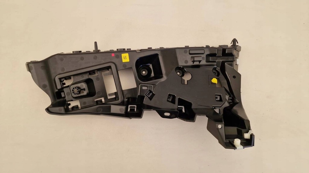 фото №1, Land rover range rover l460 направляющая бампера задняя левый m8e217a882ab