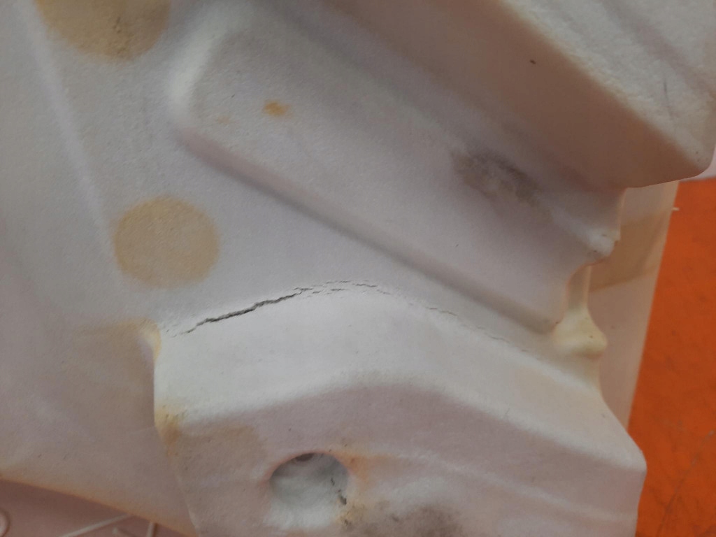 фото №6, Mercedes iii c w 204 07-14 обшивка лівий перед килимок водія a2046800540