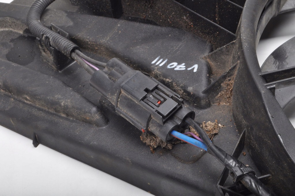 Купить Volvo v70 xc70 s80 вентилятор радиатора 31200375 1137328434 1137328432