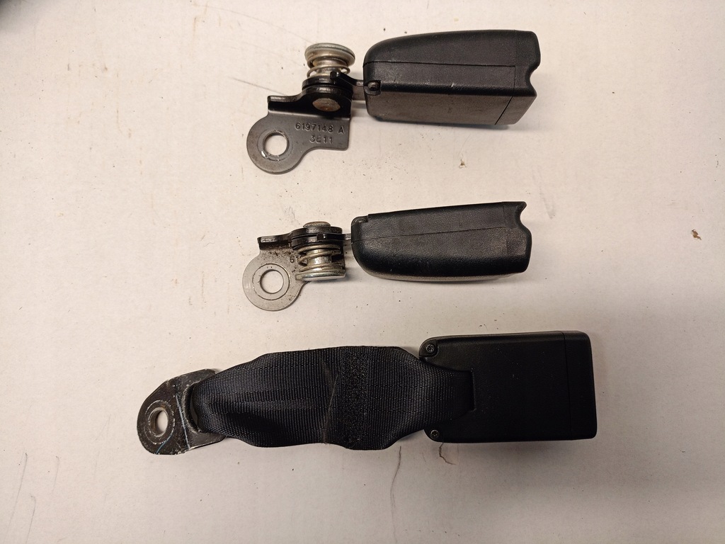 фото №8, Pas безопасности задняя правый левый клипсы комплект space star ii