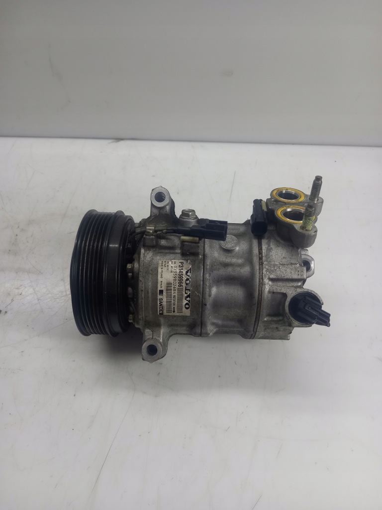 фото №1, Компрессор кондиционера volvo v40 ii 2,0d 31469966