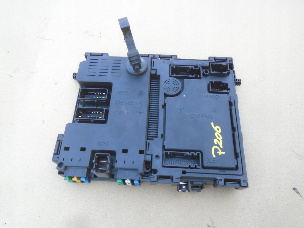 фото №1, Peugeot 206 модуль коробка bsi 9626460880