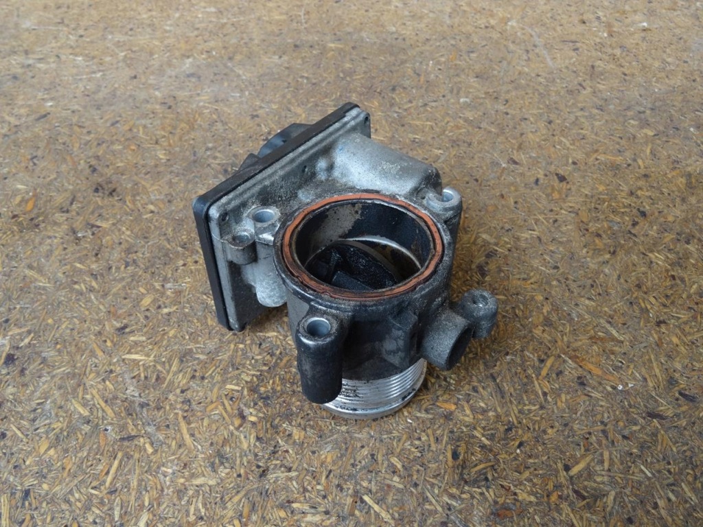фото №11, Golf vi audi a3 8p seat leon ii 2.0 tdi cbd дроссельная заслонка 03l128063e