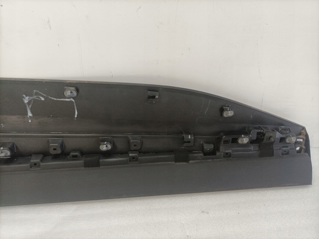 фото №9, Молдинг двері ліва перед kia sportage v 87723-r2300