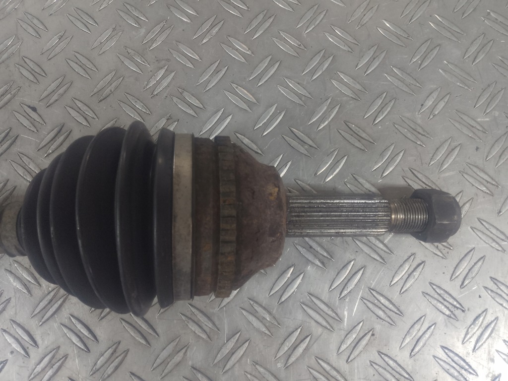 Transit mk7 06-10 привідний вал перед передня права 2.2 в Україні