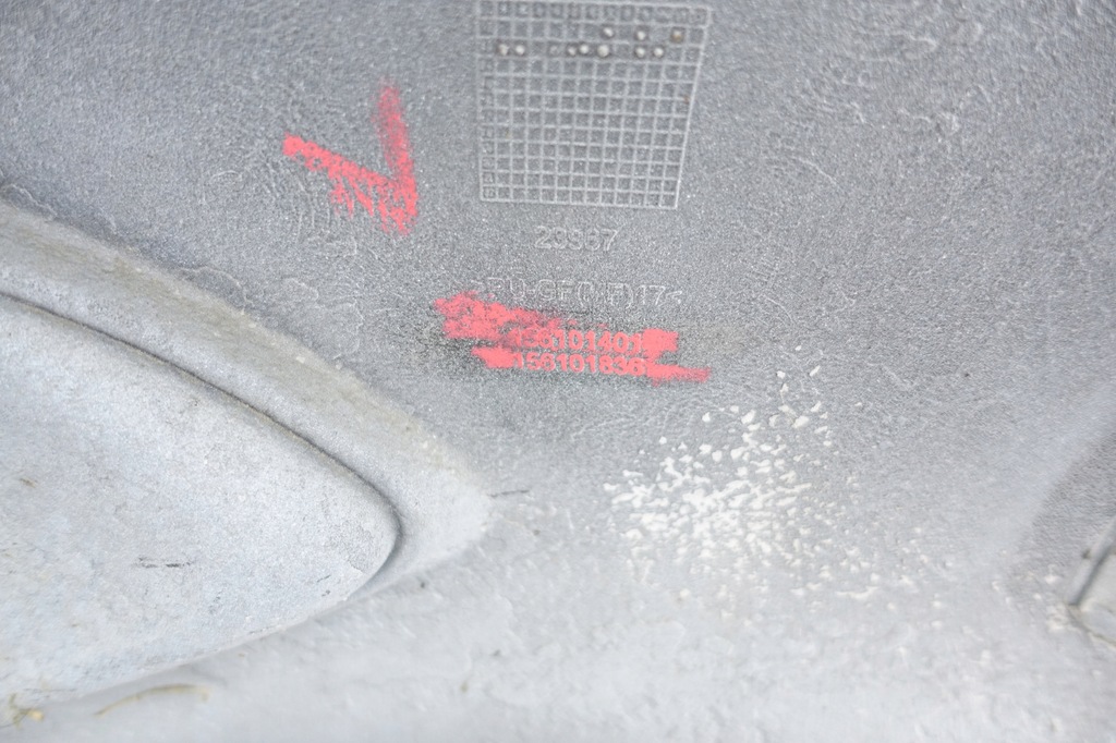 фото №14, Alfa romeo 4c 2013- бампер перед передний 156101401