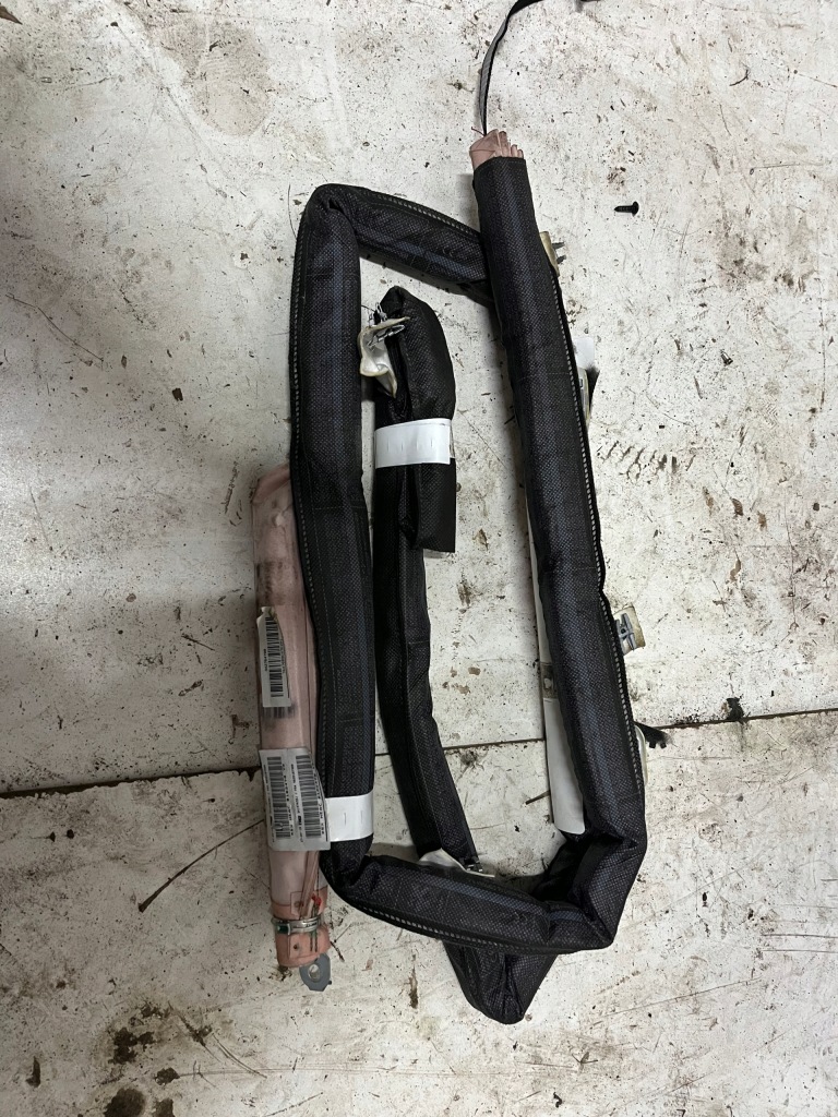 фото №1, 9828187980 шторка безопасности pairbag peugeot 5008 ii 2019r za 1 штука